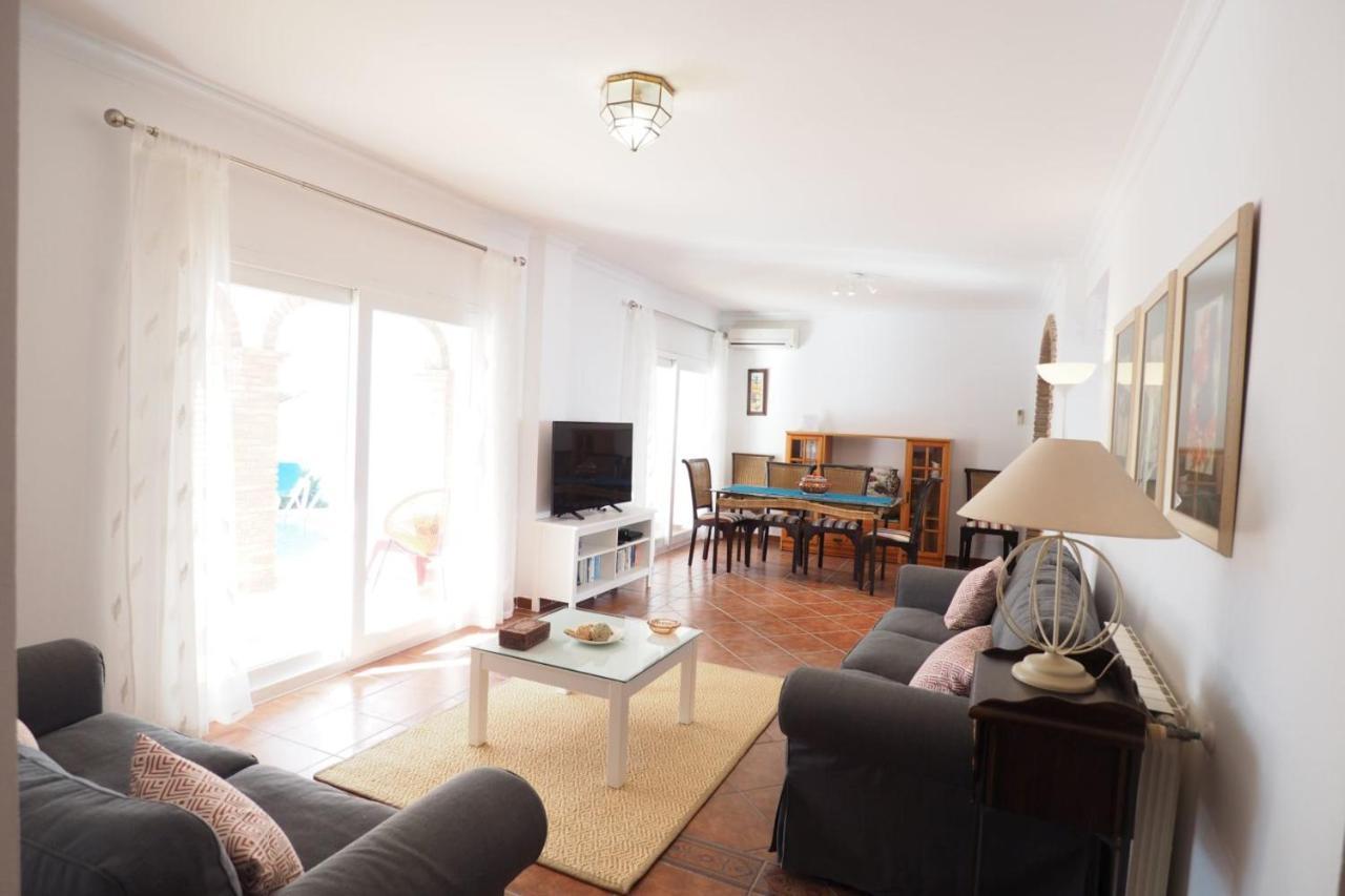 Nerja Paradise Rentals - Villa Jazmines Екстер'єр фото