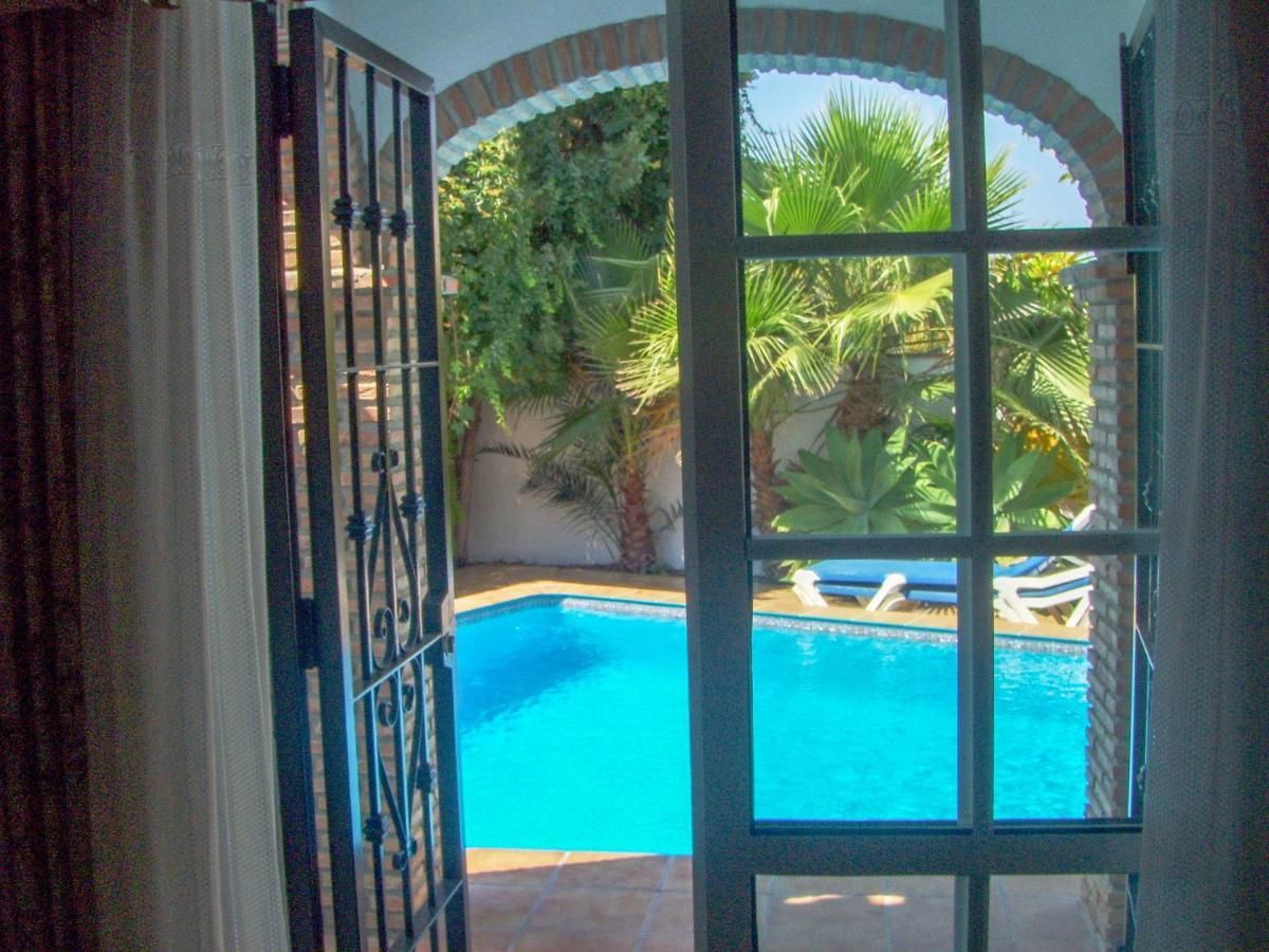 Nerja Paradise Rentals - Villa Jazmines Екстер'єр фото
