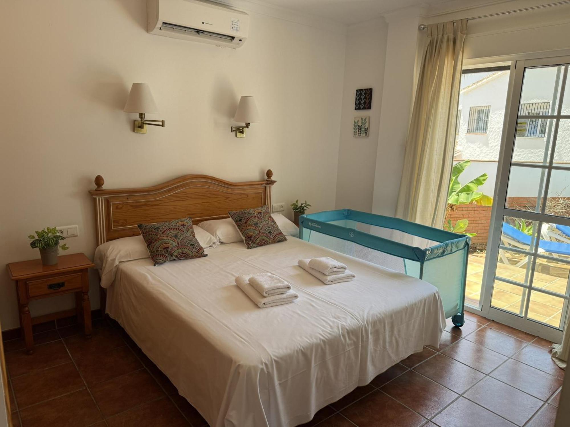 Nerja Paradise Rentals - Villa Jazmines Екстер'єр фото